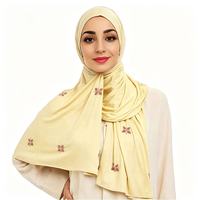 Foulard Hijab Musulman pour Femme 70*170cm en Jersey de Bambou de Luxe Timett, Motif Strass Faits Main, Quatre Saisons, Vente en Gros