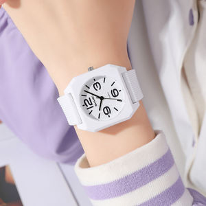 Nuevo Reloj Elegante y Compacto con Caja Redonda, Movimiento de Cuarzo, Cristal de Resina, Caja de ABS, Correa de TPU, Hebilla de Acero Inoxidable, Resistente al Agua 50m - Product Image 3