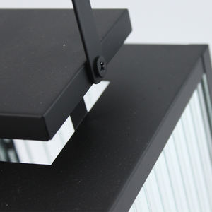 TRUST Lámpara de viento de vidrio con rayas verticales para exteriores con candelabros de metal Linternas y tarros de velas - Product Image 4