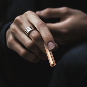 เครื่องมือบรรเทาความเครียดแบบพกพา ทำจากสแตนเลสสตีล สำหรับน้ำมันหอมระเหยและอโรมาเธอราพี ใช้สำหรับสูดดมและหายใจเข้าออก เป็นจี้สร้อยคอ - Product Image 4