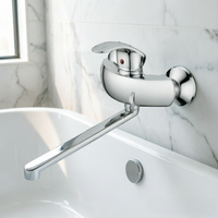 Robinet de baignoire au design classique moderne et minimaliste, avec corps principal en alliage de zinc et noyau en céramique, adapté aux salles de bain d'hôtels et d'appartements