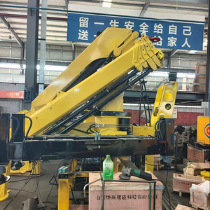 Grúa Hidráulica Urbana de Trabajo Ligero, Alta Eficiencia, 8 Toneladas, Pluma Plegable de 4 Secciones - Product Image 1