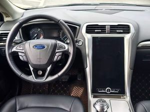 <span class=keywords><strong>Ford</strong></span> <span class=keywords><strong>Mondeo</strong></span> <span class=keywords><strong>2020</strong></span> 1.5T Turbo Sièges en tissu foncé Automatique Conduite à gauche Voiture d'occasion pour l'exportation - Product Image 4