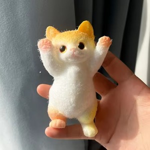 Jouet chat moelleux en TPR, jouet sensoriel anti-stress en forme d'animal, couleurs arc-en-ciel, pour enfants et adultes - Product Image 4