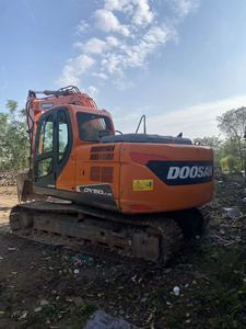 Excavadora Usada Doosan DX150LC-9c, Excavadora Hidráulica de Cadenas con Cucharón, Color Naranja, Equipo de Construcción - Product Image 3