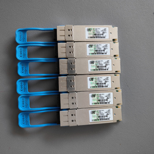 <span class=keywords><strong>QSFP</strong></span>-<span class=keywords><strong>40G</strong></span>-LR4-S ban đầu thu phát mô-đun ban đầu 40gbase SFP LC sợi quang mô-đun thiết bị - Product Image 4