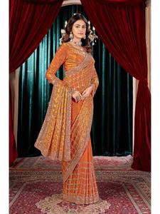Sari en satin Fandy de haute couture orné de perles et de broderies détaillées, avec un ensemble de chemisier élégant pour femmes, idéal pour les mariages - Product Image 6