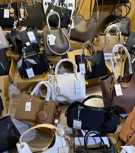 Sacs à main de luxe pour femmes en <span class=keywords><strong>cuir</strong></span> PU de marque, sacs à bandoulière tendance et spacieux pour femmes, vente en gros - Product Image 5