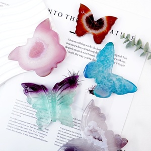 Vente en gros de cristaux de guérison polis de 7 à 9cm, sculpture sur cristal de fée en quartz naturel mixte pour cadeau de <span class=keywords><strong>d</strong></span>écoration - Product Image 4