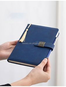 Set de Regalo Corporativo VIP para Oficina, Obsequios Ejecutivos, Set de Papelería con Libreta A5 y Marcador, Regalo Empresarial para Hombres y Mujeres - Product Image 3