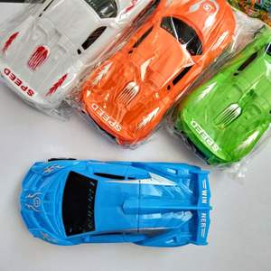 Voitures jouets à rétrofriction, voitures jouets pour enfants, voitures de course jouets, voitures de course à rétrofriction, disponibles à 1 ou 2 yuans. - Product Image 3