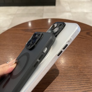 PC mạ ống kính nhỏ bảo vệ New Frosted Magnetic không dây sạc điện thoại di động Trường hợp đối với <span class=keywords><strong>iPhone</strong></span> 15 Pro - Product Image 3