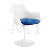 Fauteuil de salle à manger design en fibre de verre Fauteuil tulipe confortable en métal Coussin en tissu tulipe Chaise de restaurant style royal