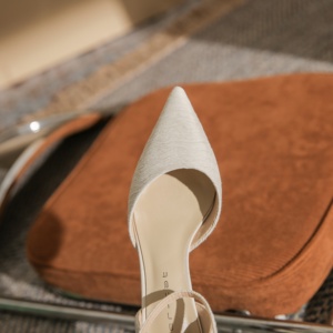 Nouvelles sandales tendance pour femmes à bout ouvert, à bout pointu, avec nœuds, talon carré épais, respirantes, fraîches, polyvalentes et confortables - Product Image 4