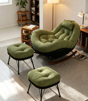 Fauteuil inclinable moderne en velours capitonné avec ottoman assorti, siège en forme de cocon incurvé vert olive, pieds en bois à bascule, pour salon