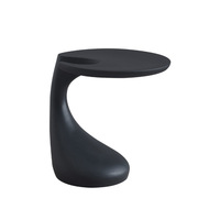 Table d'appoint nordique moderne au design simple, table basse en plastique de forme irrégulière pour chambre, salon, balcon, coin de maison