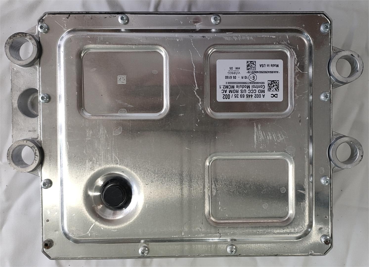 Detroit Engine ECU Control Module A0024466935 - Brand New