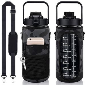 Bouteille d'eau de 2 L avec marqueur de temps motivant, sangle de transport portable, porte-gobelet et housse de protection – Vente chaude directe usine, personnalisable - Product Image 1