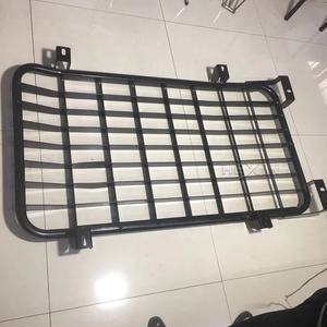 Graafmachine Onderdelen Cabine Mijnbouw Type Beschermende Net Cabine Bescherming Deurbescherming Hek Voor Komatsu Pc200 300 400-7-8 Onderdelen - Product Image 4