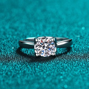 แหวนเพชรทรงกลม 18k 0.5 กะรัต 1 กะรัต เพชรเลี้ยงในห้องปฏิบัติการ เครื่องประดับชั้นดี ดีไซน์หัวกระทิงแบบคลาสสิก แหวนคู่รักสัญญารัก - Product Image 2