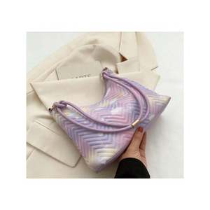 Sac à bandoulière pour femme, sac carré moyen en nylon à double poignée, style vacances - Product Image 2