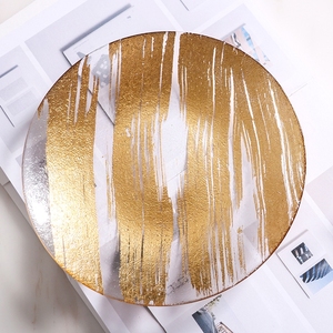 Assiettes de fête design en feuille d'or Offres Spéciales assiettes de présentation en or verres pour salles de mariage 13 pouces - Product Image 3