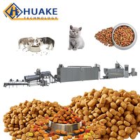 Machines de traitement automatique des aliments pour animaux domestiques