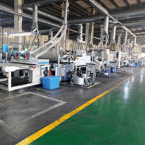 Lujo Durable Antideslizante PET No PVC Pisos interiores Impermeable Ignífugo y libre de contaminación RPET para hoteles Villas Hospitales - Product Image 6