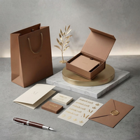 Boîte magnétique personnalisable avec logo, brun chaud, conteneur rigide premium avec compartiment intérieur pour papeterie fine en gros