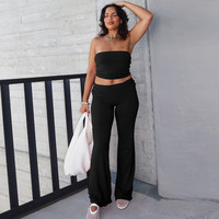 Ensemble de yoga sans manches pour femme avec soutien-gorge rembourré intégré, détails froncés, coupe ajustée, pantalon large, 2 pièces pour Pilates, gym, fitness