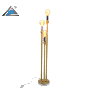 Lampe sur pied <span class=keywords><strong>boule</strong></span> de cristal ronde en bois pour la décoration intérieure salon chambre salle de lecture hôtel <span class=keywords><strong>lampadaire</strong></span> moderne - Product Image 2