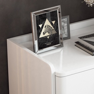 Meubles <span class=keywords><strong>de</strong></span> chambre à coucher à prix bon marché Design <span class=keywords><strong>de</strong></span> luxe Excellente table <span class=keywords><strong>de</strong></span> <span class=keywords><strong>chevet</strong></span> carrée <span class=keywords><strong>Tables</strong></span> <span class=keywords><strong>de</strong></span> <span class=keywords><strong>chevet</strong></span> modernes blanches avec <span class=keywords><strong>2</strong></span> tiroirs à vendre - Product Image 5