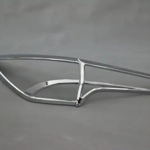 Cache-Feux Arrière Chromé de Haute Qualité pour Toyota Fortuner – Nouveau Modèle, Vente Flash - Product Image 2