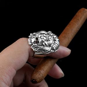 Bagues en laiton tête de lion style Hip Hop Punk pour hommes, bijoux unisexes tendance avec motif œil, élégantes pour les fêtes et les anniversaires - Product Image 1