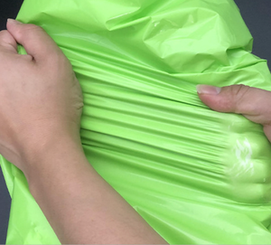 Opciones a medida disponibles El material de PE resistente resiste la ruptura Producido en fábrica e impreso para las necesidades de envío Bolsa de mensajería - Product Image 6