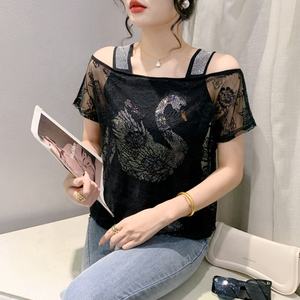 Nuevo diseño para mujer fuegos artificiales <span class=keywords><strong>Cisne</strong></span> diamantes <span class=keywords><strong>de</strong></span> imitación encaje brillante lentejuelas <span class=keywords><strong>ropa</strong></span> suelta camisetas club nocturno camisetas <span class=keywords><strong>de</strong></span> manga corta Camiseta <span class=keywords><strong>de</strong></span> fiesta - Product Image 4