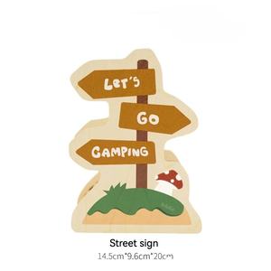 Escondite de hámster de madera maciza con diseño original - Product Image 1