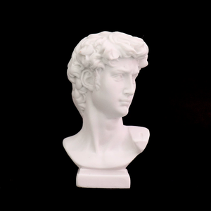 Escultura de resina en miniatura de figuras mitológicas reales clásicas romanas antiguas reproducción artística David - Product Image 4