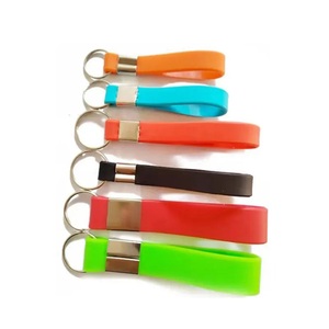 Cá nhân hoá tùy chỉnh thương hiệu logo mềm Silicone Vòng đeo tay dây đeo cổ tay với Keyring cao su ngắn dây buộc Keychain - Product Image 2