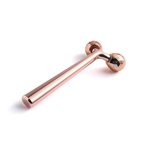 Rodillo de Masaje Facial de Metal en Forma de Rosa Dorada Clásica Personalizada - Product Image 3