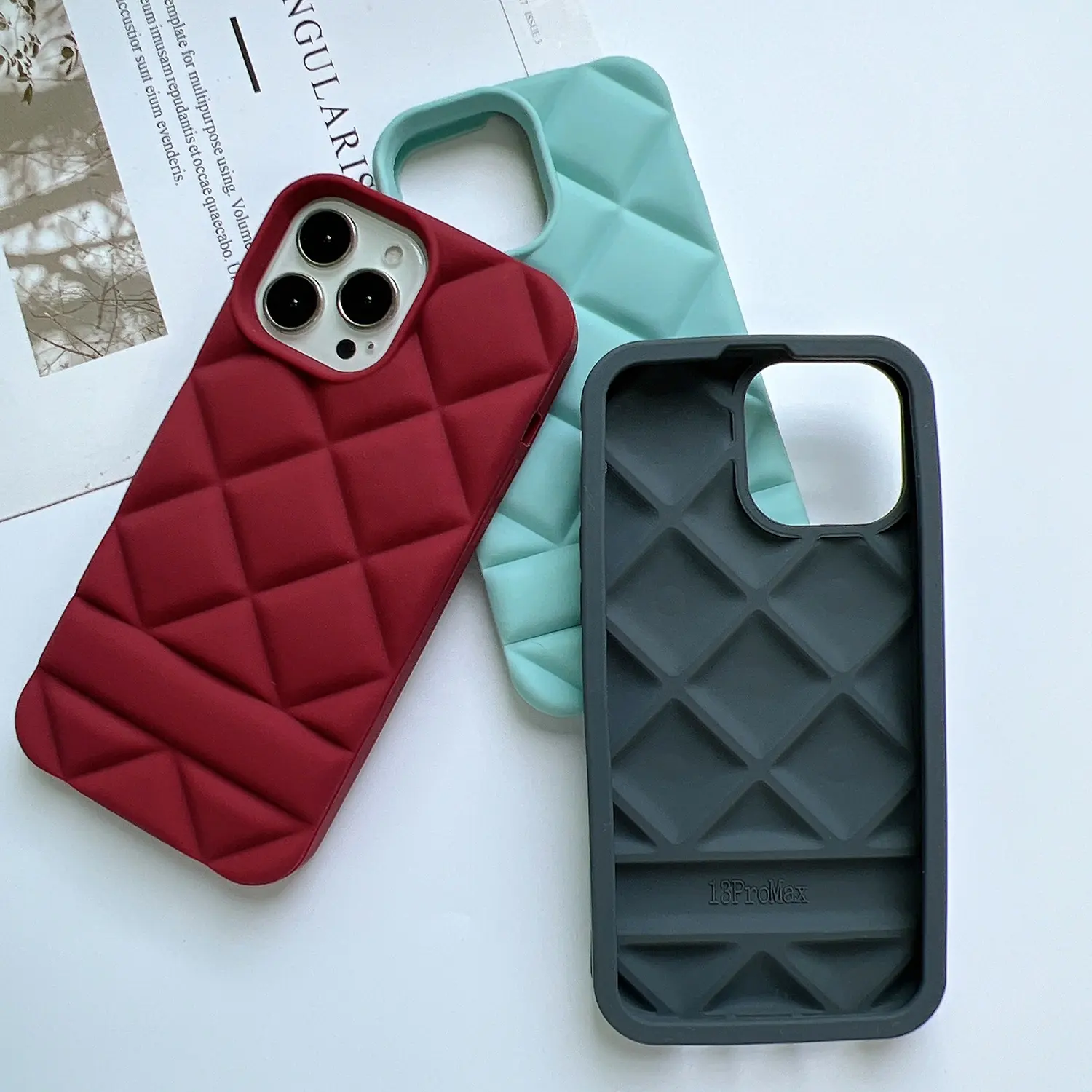 3D Grid Rhombus Diamond The Puffer Silicone Phone Case for iPhone 13 12 11 Shockproof Soft TPU Cover for iPhone 14 Pro Max