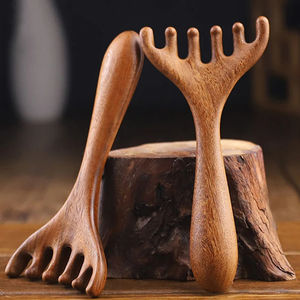 Masajeador de pelo de terciopelo de sándalo peine de meridiano de hombro de seis dientes peine de masaje de seis garras peine de masaje de terciopelo de madera hecho a mano - Product Image 2