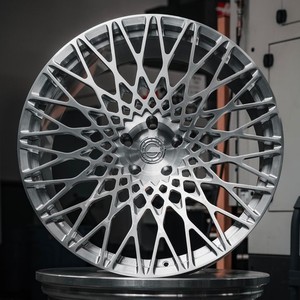 Rines de Aleación Forjados para Autos de Lujo, Estilo Turbina, Acabado Mate Plateado con Cara Mecanizada, 19 20 21 22 23 24 Pulgadas - Product Image 5