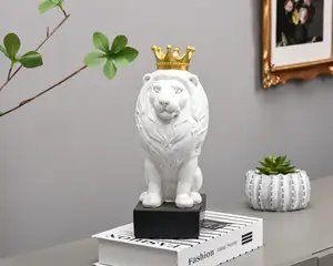 OEM批发现代装饰雕像皇家皇冠狮子白色定制树脂动物家居室内装饰