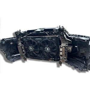 Ensemble de pare-chocs avant d'<span class=keywords><strong>occasion</strong></span> pour Audi Q7 2017-2020, comprenant la calandre, le ventilateur de radiateur et le kit de lèvre avant pour capteurs de stationnement - Product Image 4