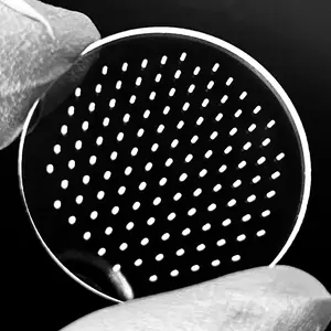 Résistance aux hautes températures plaque de silice fondue UV transparente disque de verre de quartz plaquette de verre optique