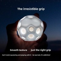 Balle de sport en PU haute élasticité, lumineuse et rebondissante, pour enfants et adultes, anti-stress, pour activités de plein air