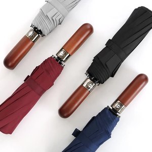 <span class=keywords><strong>Parapluie</strong></span> automatique pour hommes Design pliant en bois personnalisé Contrôle entièrement automatique Style minimaliste Adultes Saisons des pluies - Product Image 2