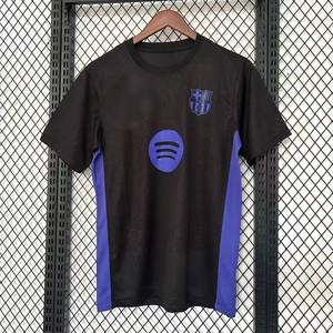 25-26 قميص تدريب أسود من قميص برشلونة التعاوني رقم 10 مروحة لاعب يامال تصميم مخصص نموذج أعلى - Product Image 2