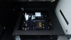 <span class=keywords><strong>Imprimante</strong></span> à jet d'encre numérique DTG en tissu de coton de qualité station unique de vente directe d'usine pour des commandes personnalisées personnalisées - Product Image 3
